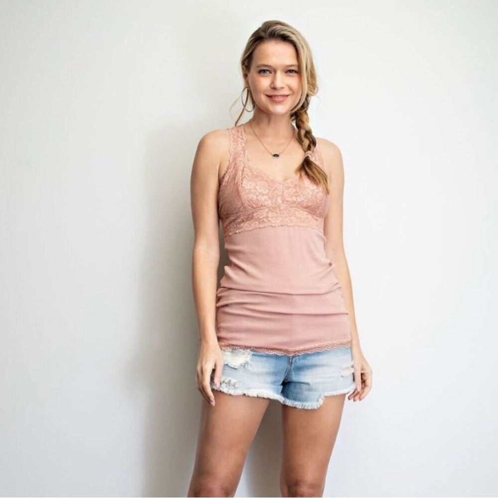 43 Easel Blush Lace Camisole